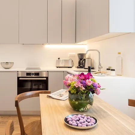 Lsa Chiado Emenda By Numa Apartman Lisboa