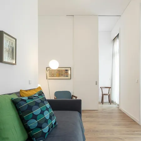 Lsa Chiado Emenda By Numa Apartman