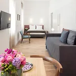 Apartment Lsa Chiado Emenda By Numa