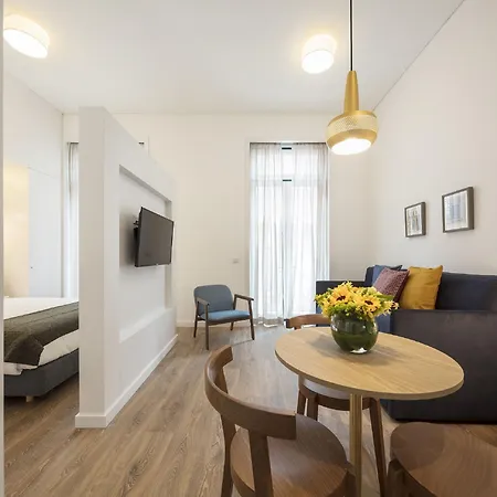 Apartment Serviced - Chiado Emenda