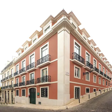 Lsa Chiado Emenda By Numa Apartamento *