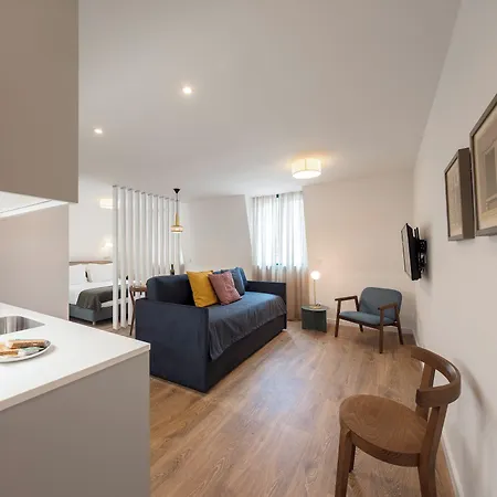 Lsa Chiado Emenda By Numa Apartamento