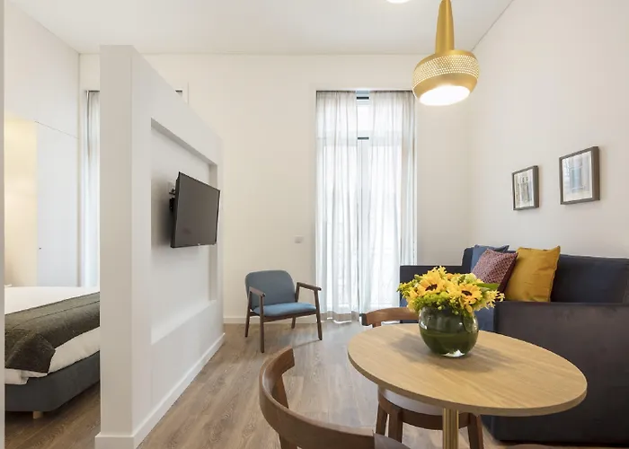 Lsa Chiado Emenda By Numa Lisbona