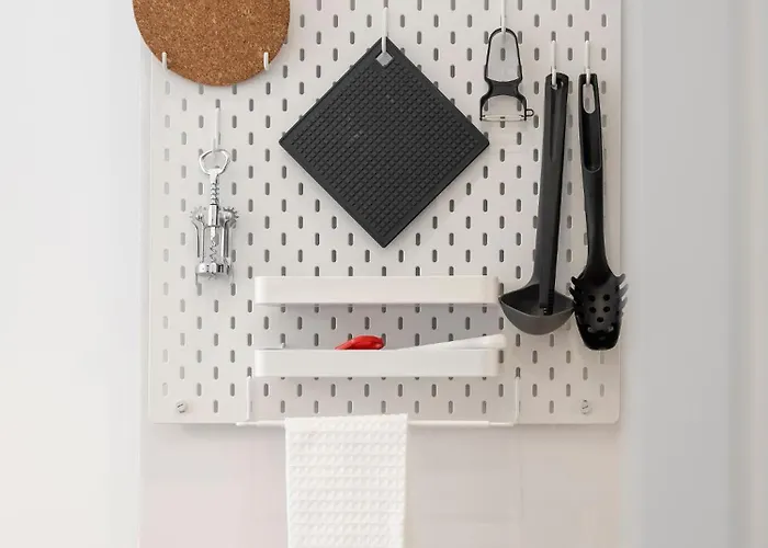 Lsa Chiado Emenda By Numa Lisboa