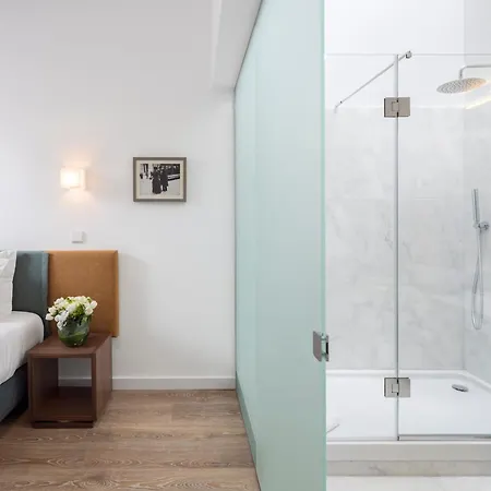 Lsa Chiado Emenda By Numa Apartment